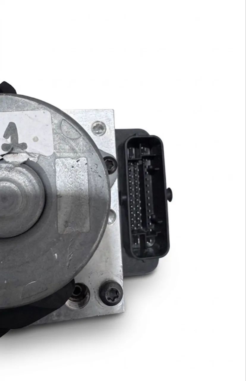 Módulo Abs Chevrolet Tracker 26324031 Gem Esc Original - Foto 5