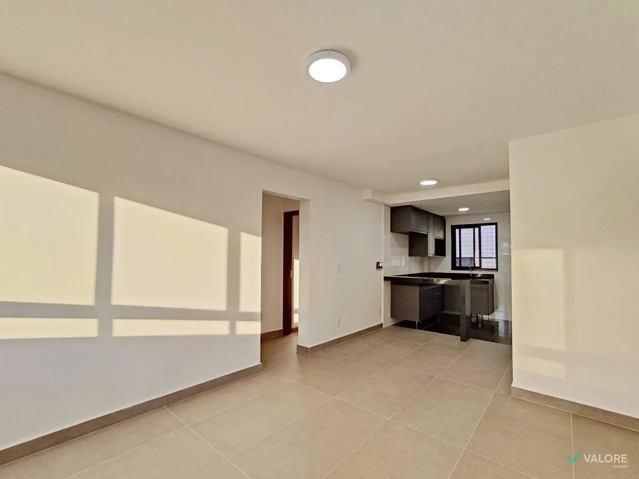 APARTAMENTO 2 QUARTOS COM SUÍTE PARA ALUGAR - ANCHIETA