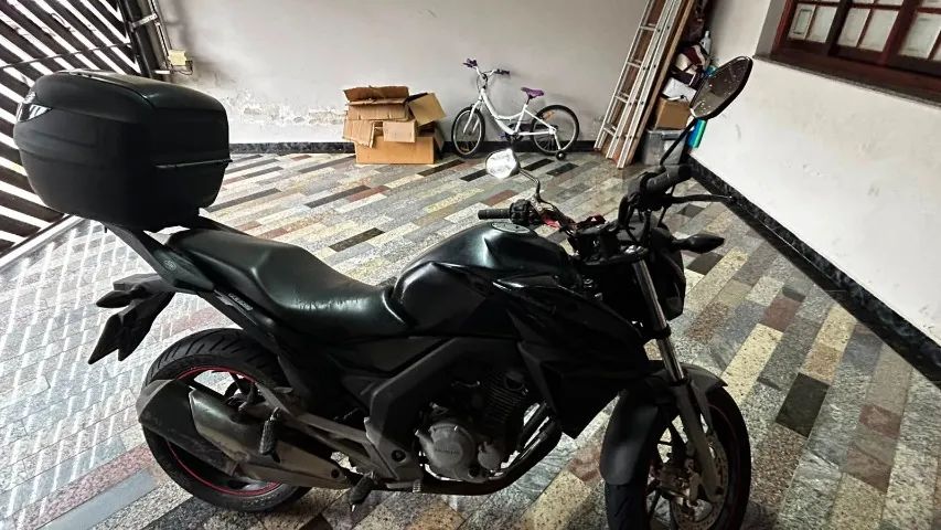CB 250 Twister 2016 - Foto 3