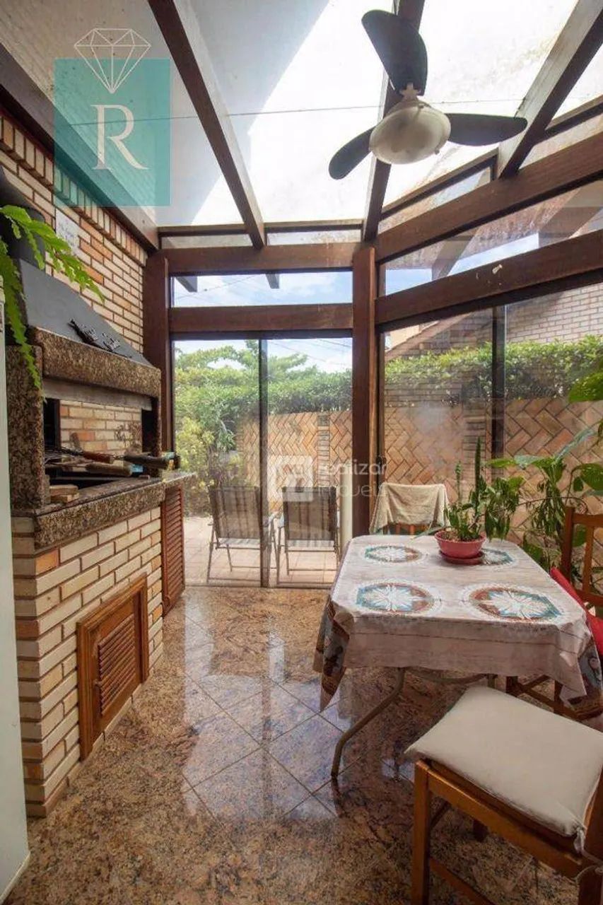 Sobrado Residencial à venda, Jurerê, Florianópolis - SO0054. - Foto 4