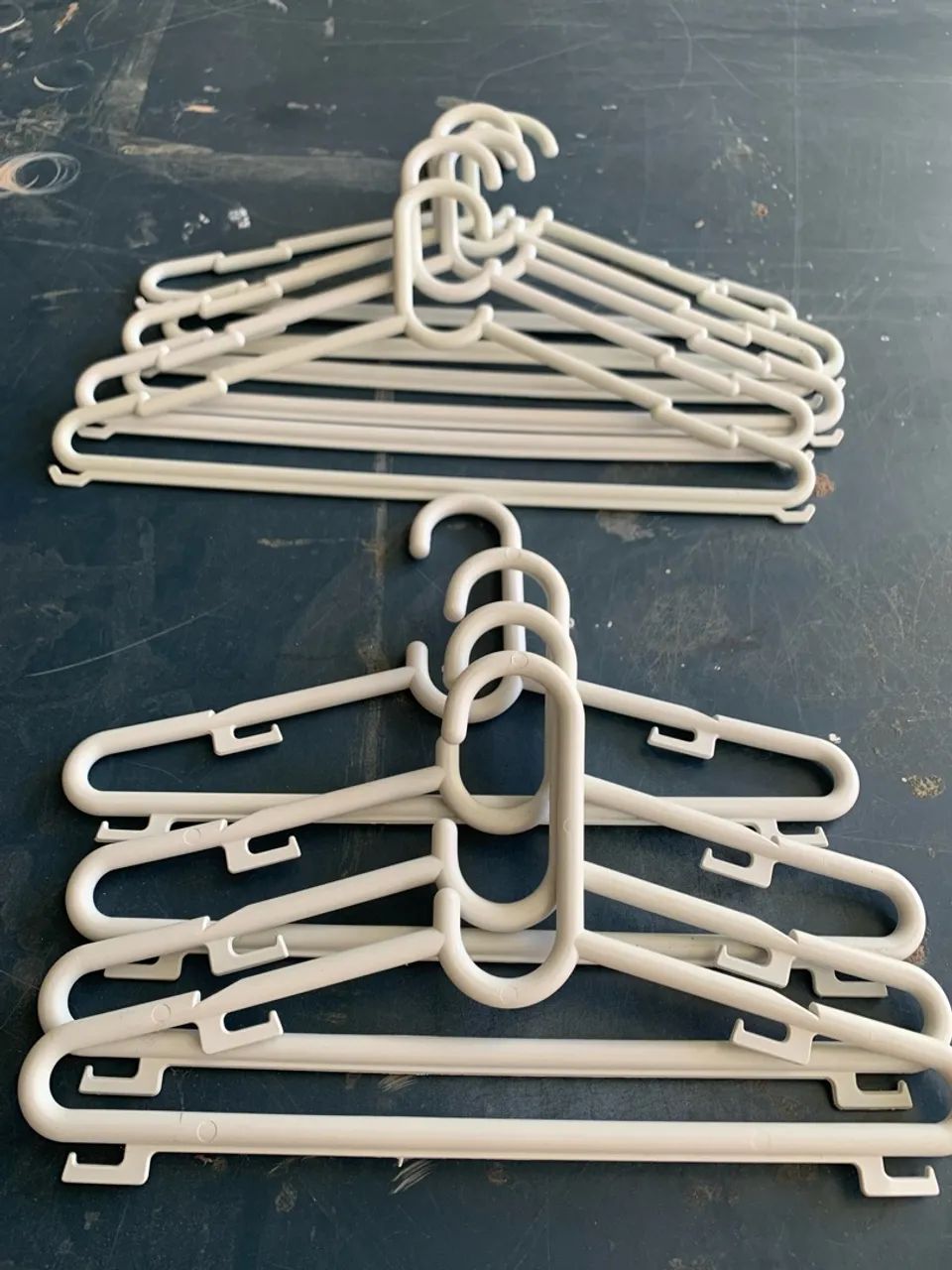 Araras e cabides novos e semi novos - Foto 4