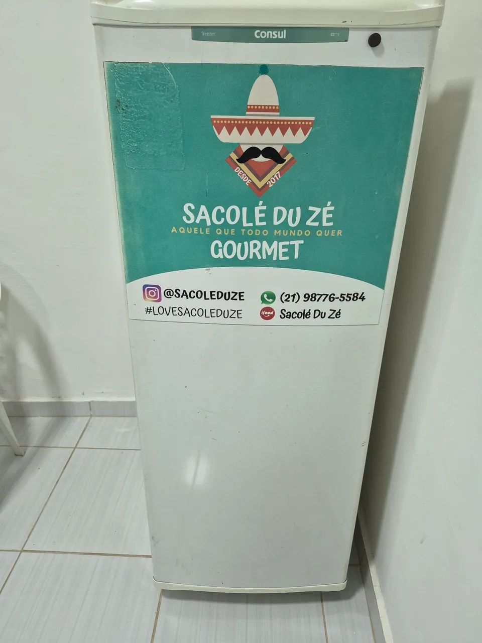 Vendo freezer 166 litros 