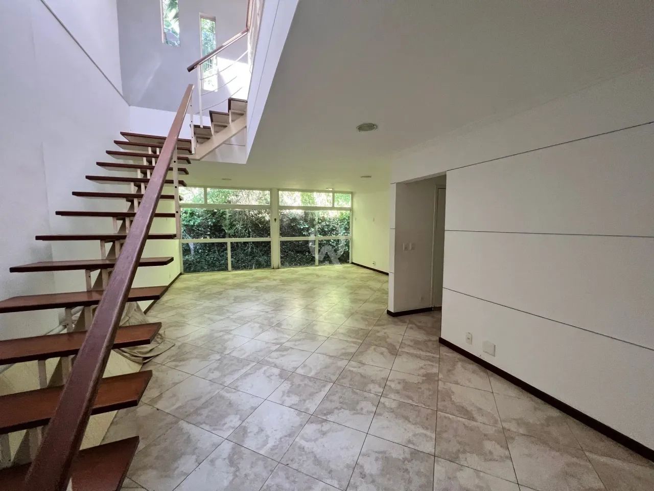 Cobertura Duplex 3 quatos (1 Suíte) 2 vagas