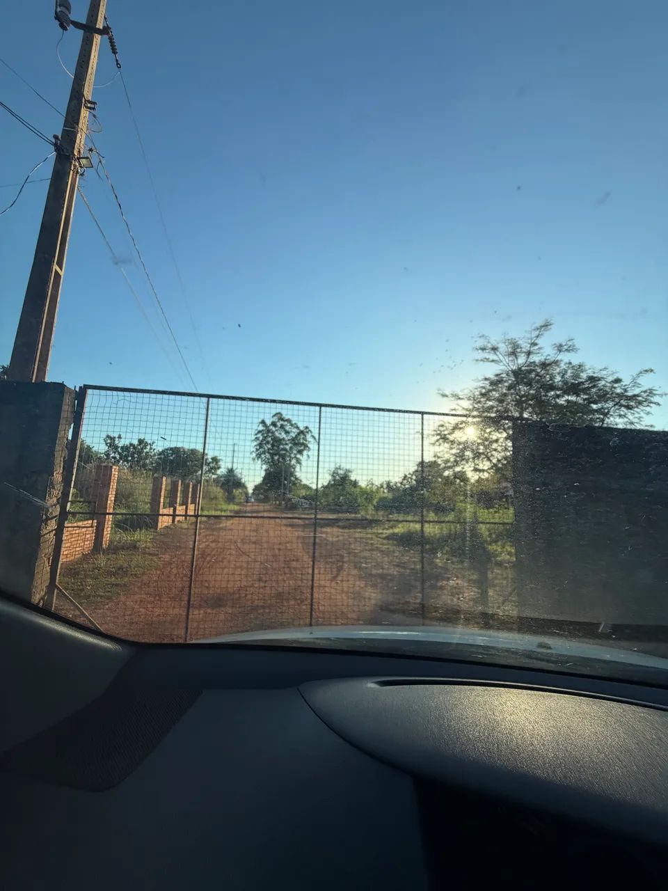 Vendo lote em residencial beira lago  - Foto 4