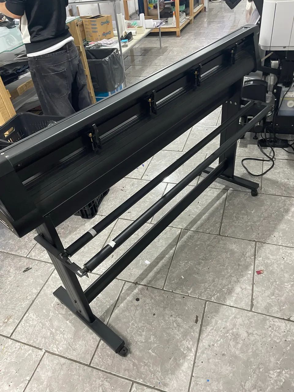 Plotter de recorte 1,2m mira laser  - Foto 5
