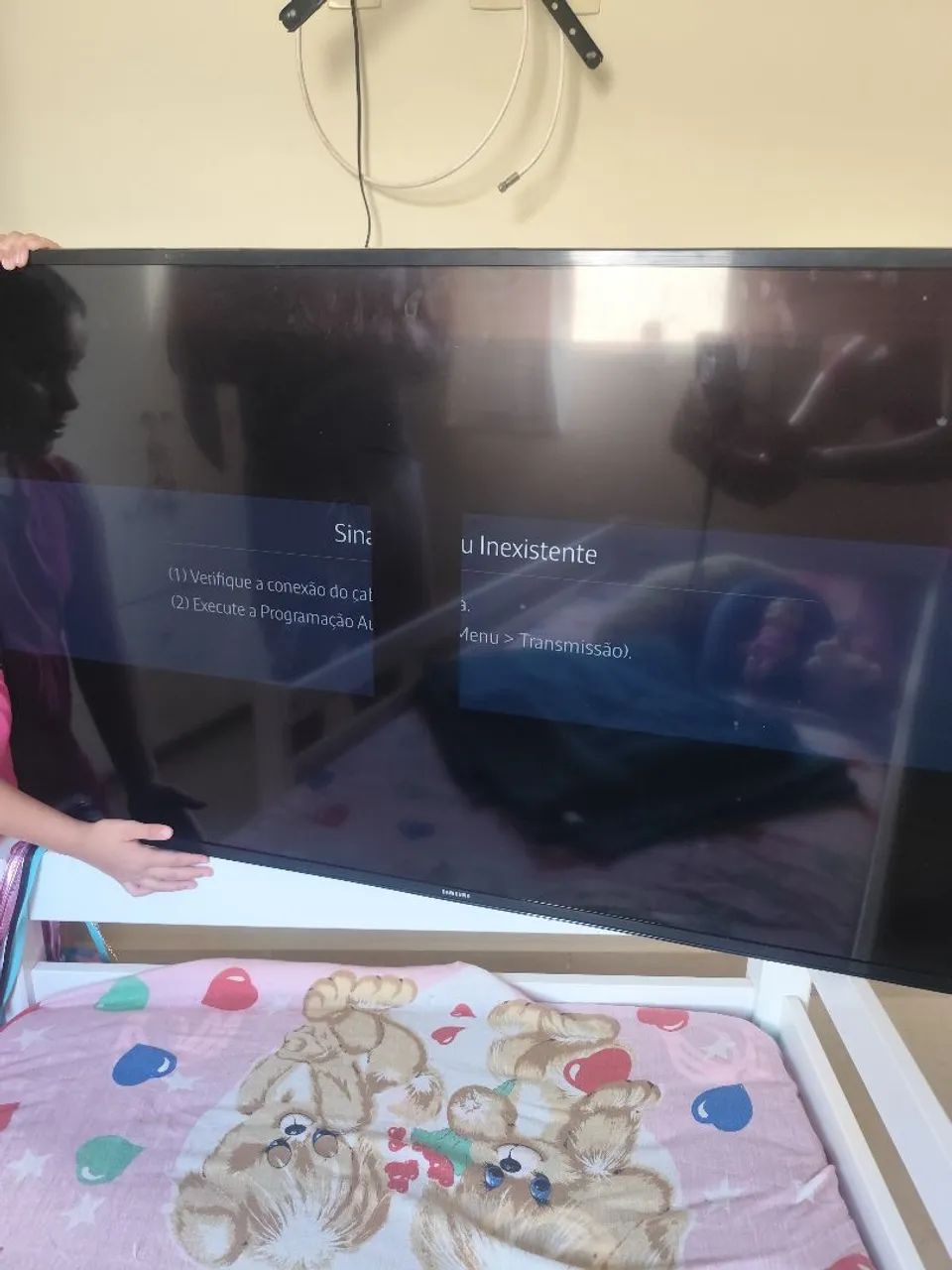 TV Samsung 48 polegadas - com uma faixa preta no meio  - Foto 3
