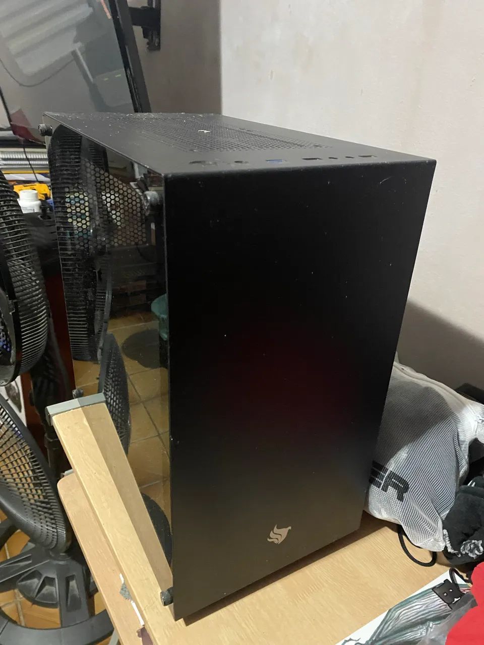 Gabinete de Computador 