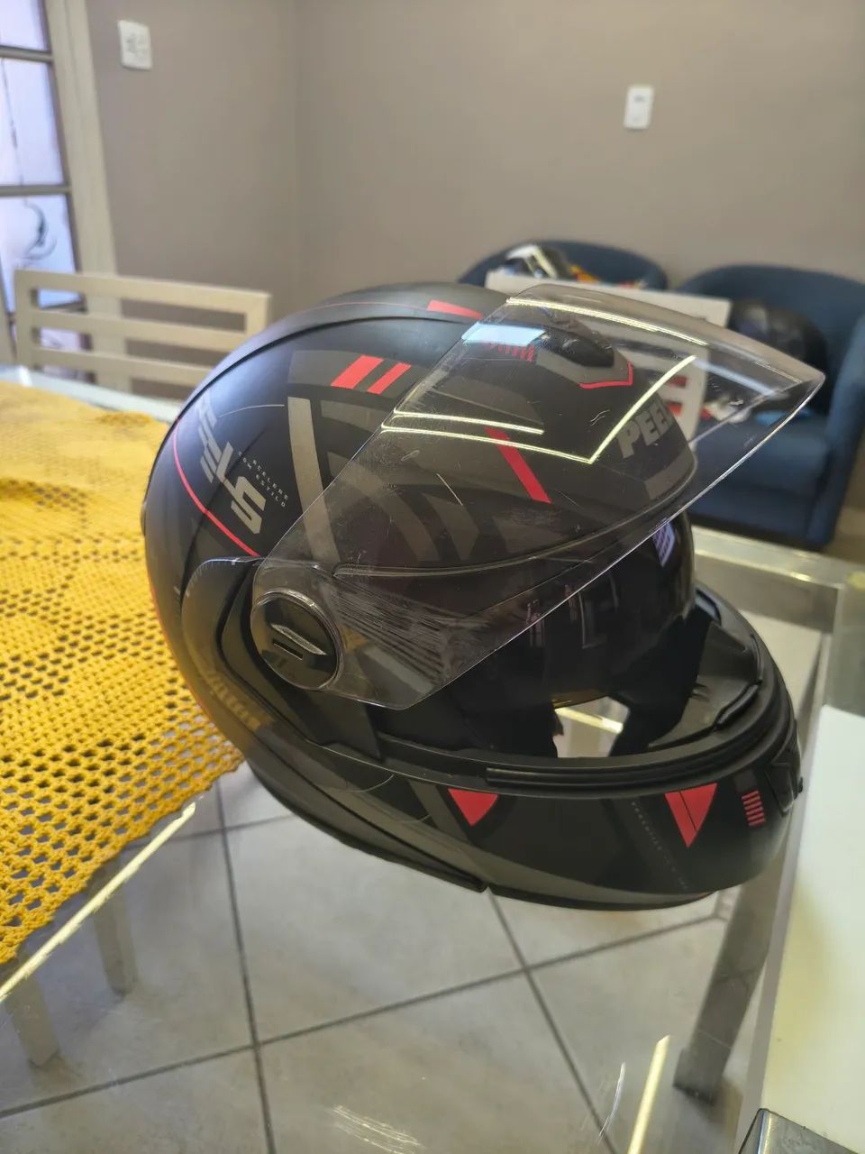 Capacete Peels escamoteado - Foto 3