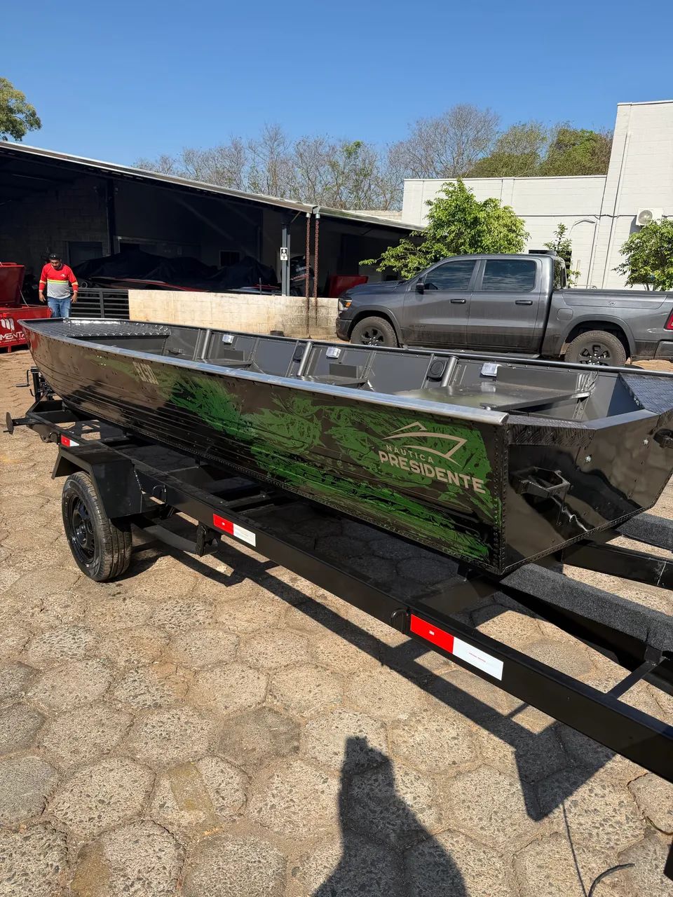 CANOA ZERADA SEM USO