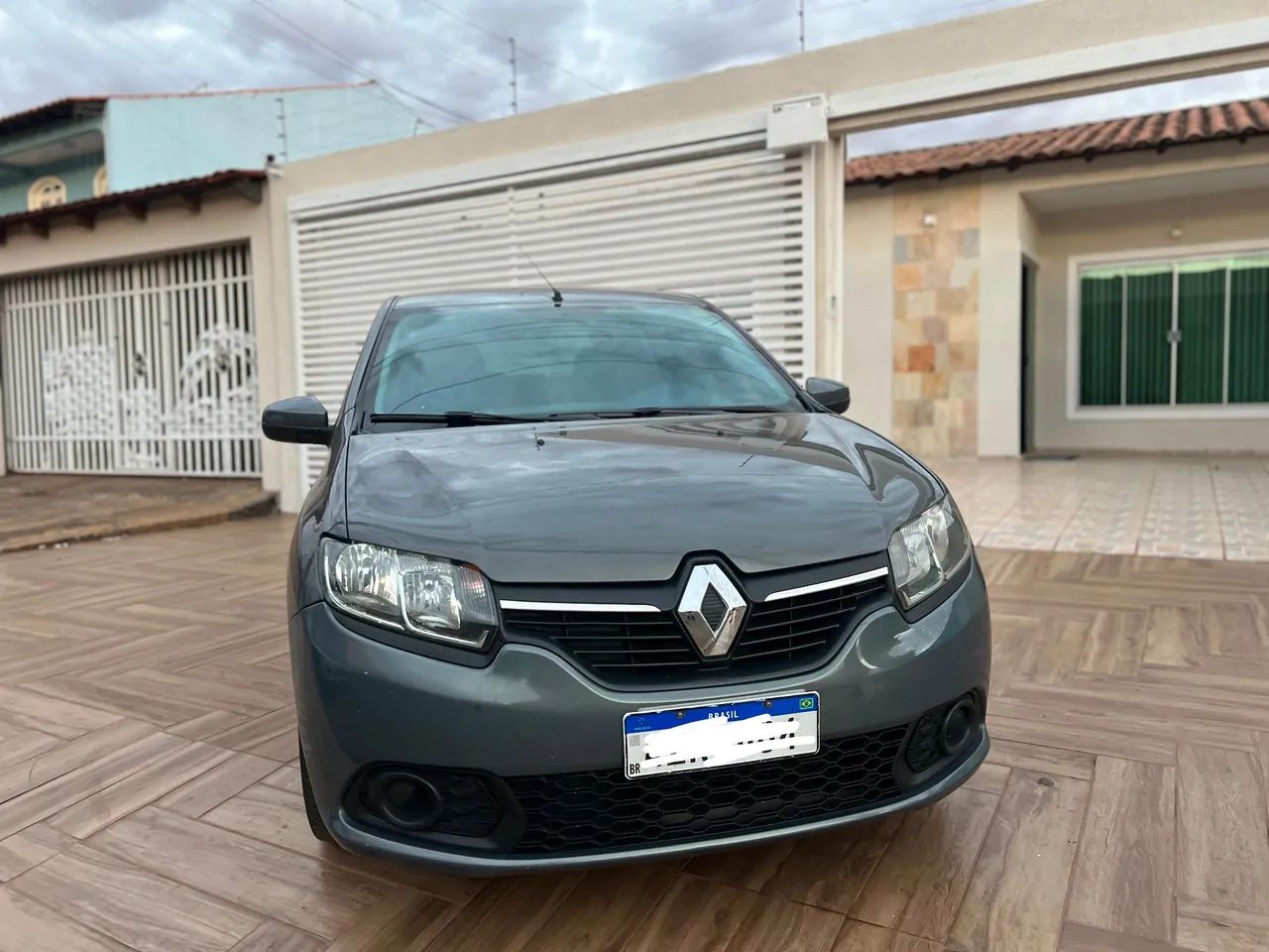 Renault Sandero 2015