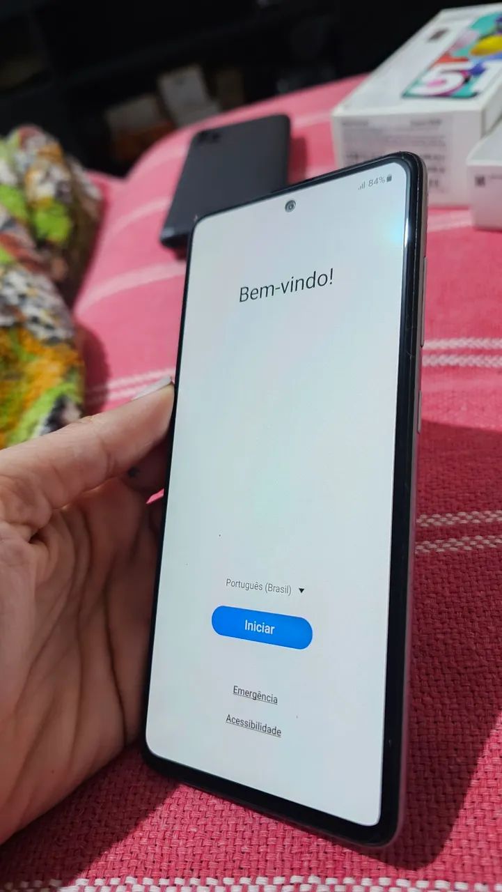Vende-se A51 (usado a 2 anos) em perfeito estado