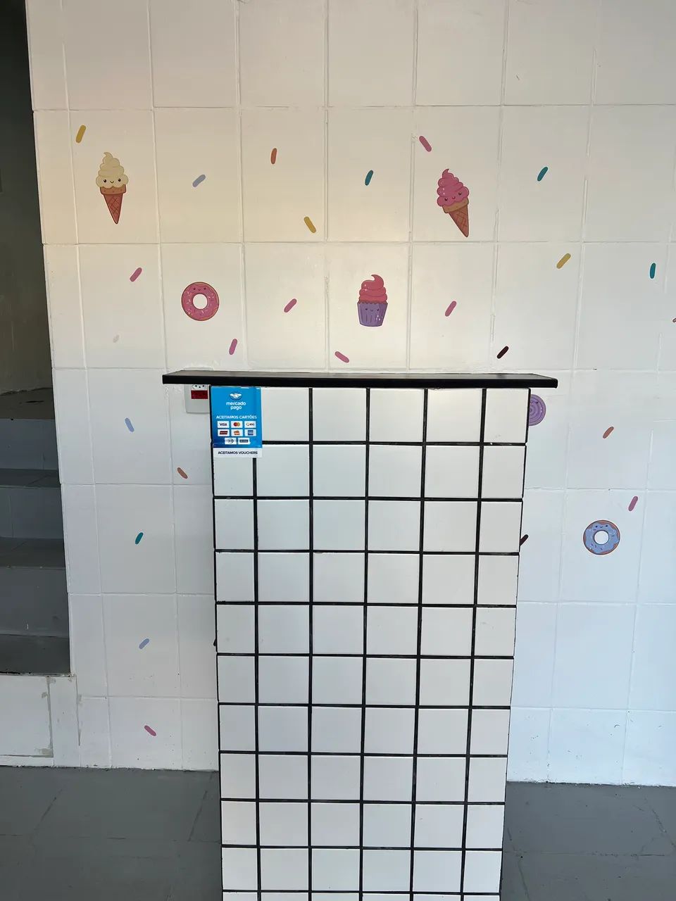 Vendo balcão Loja