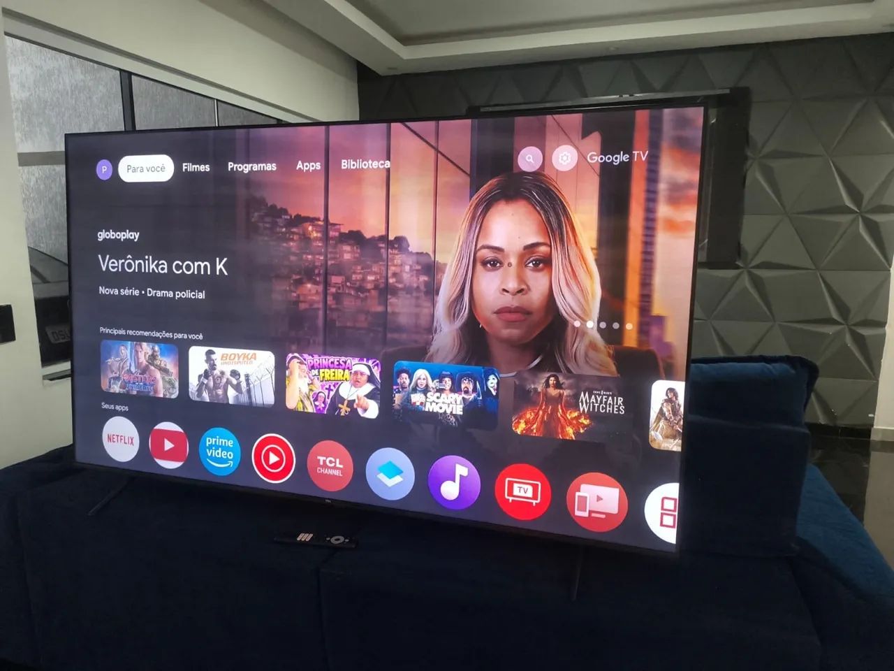 Tv smart 75 polegadas c/ comando de voz 