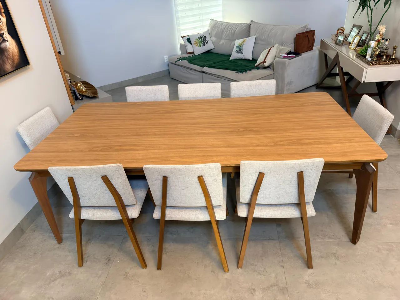 CONJUNTO DE MESA COM CADEIRAS