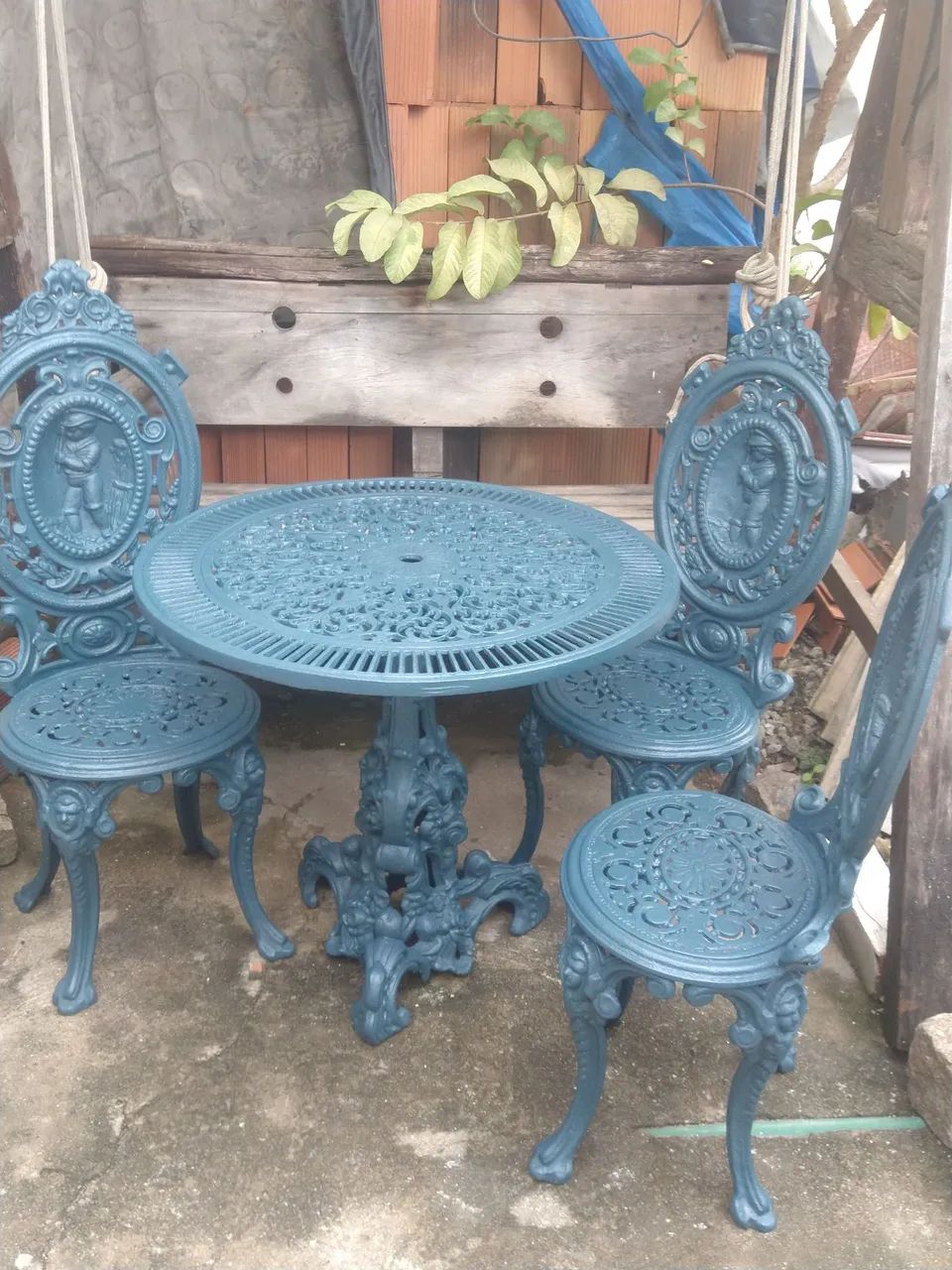 Antiga mesa de jardim    ((..metal ))/.. ()aceito. Ofertas)) - Foto 3