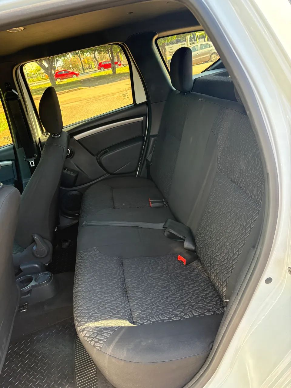 Renault Duster Expression 1.6 Hi-flex 16V Mec. 2016 - Foto 3
