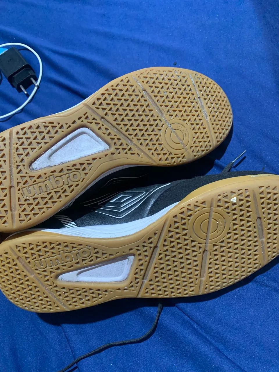 Chuteira Umbro X-Comfort de futsal  - Foto 3