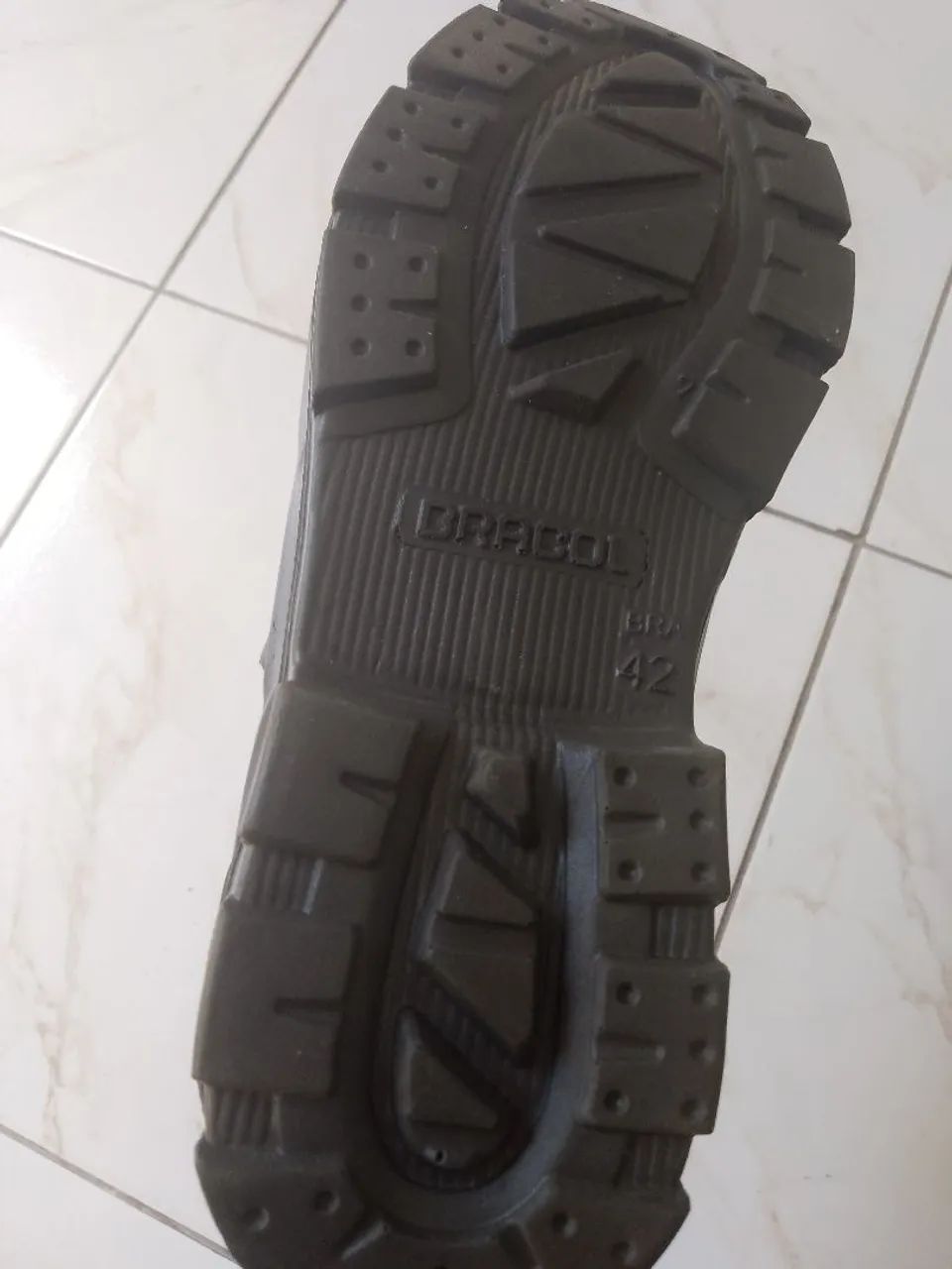 Bota nova, marca Bracol  - Foto 2