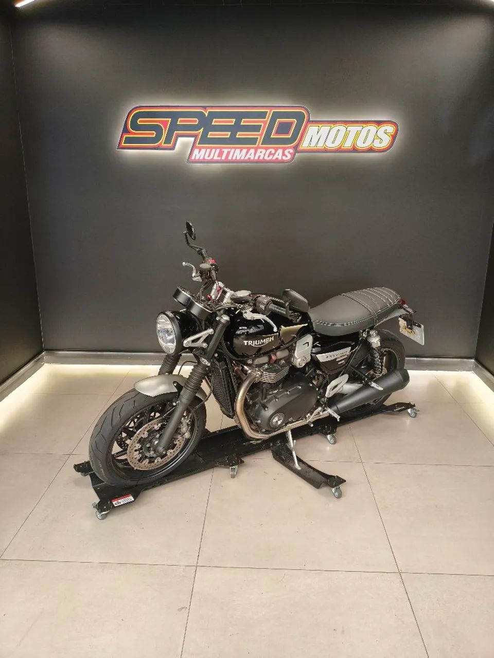 Speed twin  - Foto 4