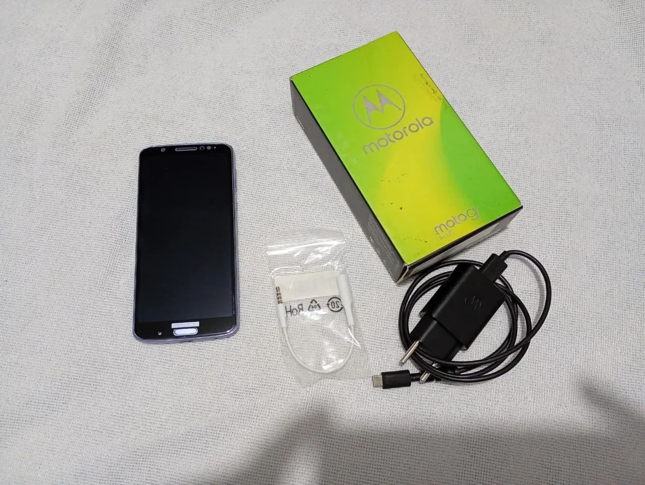 Celular moto G6 plus 