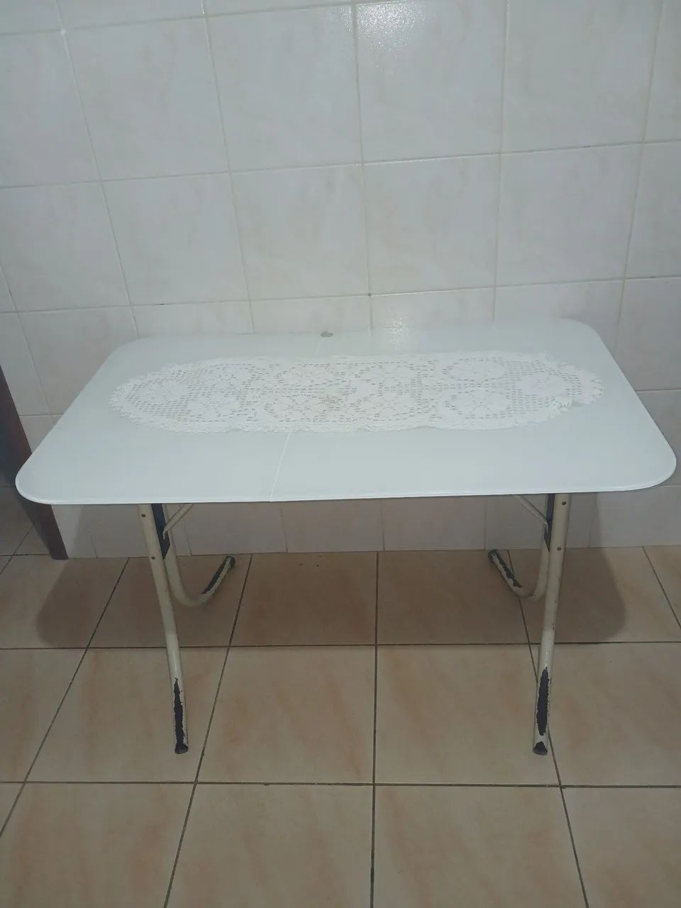 Doação mesa com duas cadeiras  - Foto 2