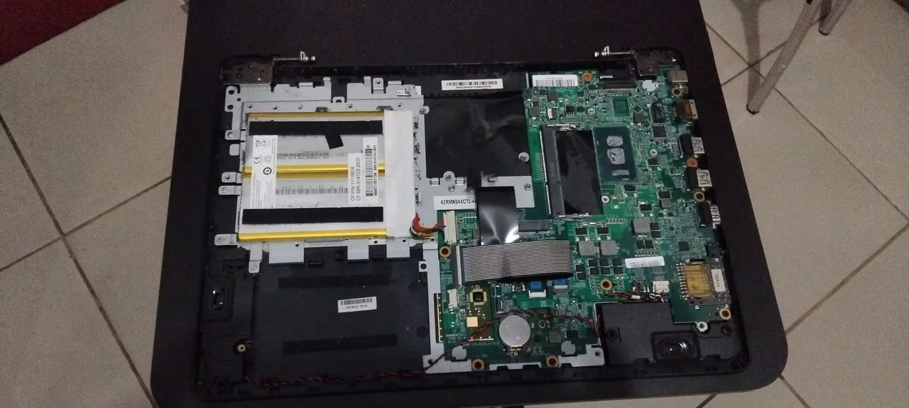 Placa-mãe notebook positivo com defeito 