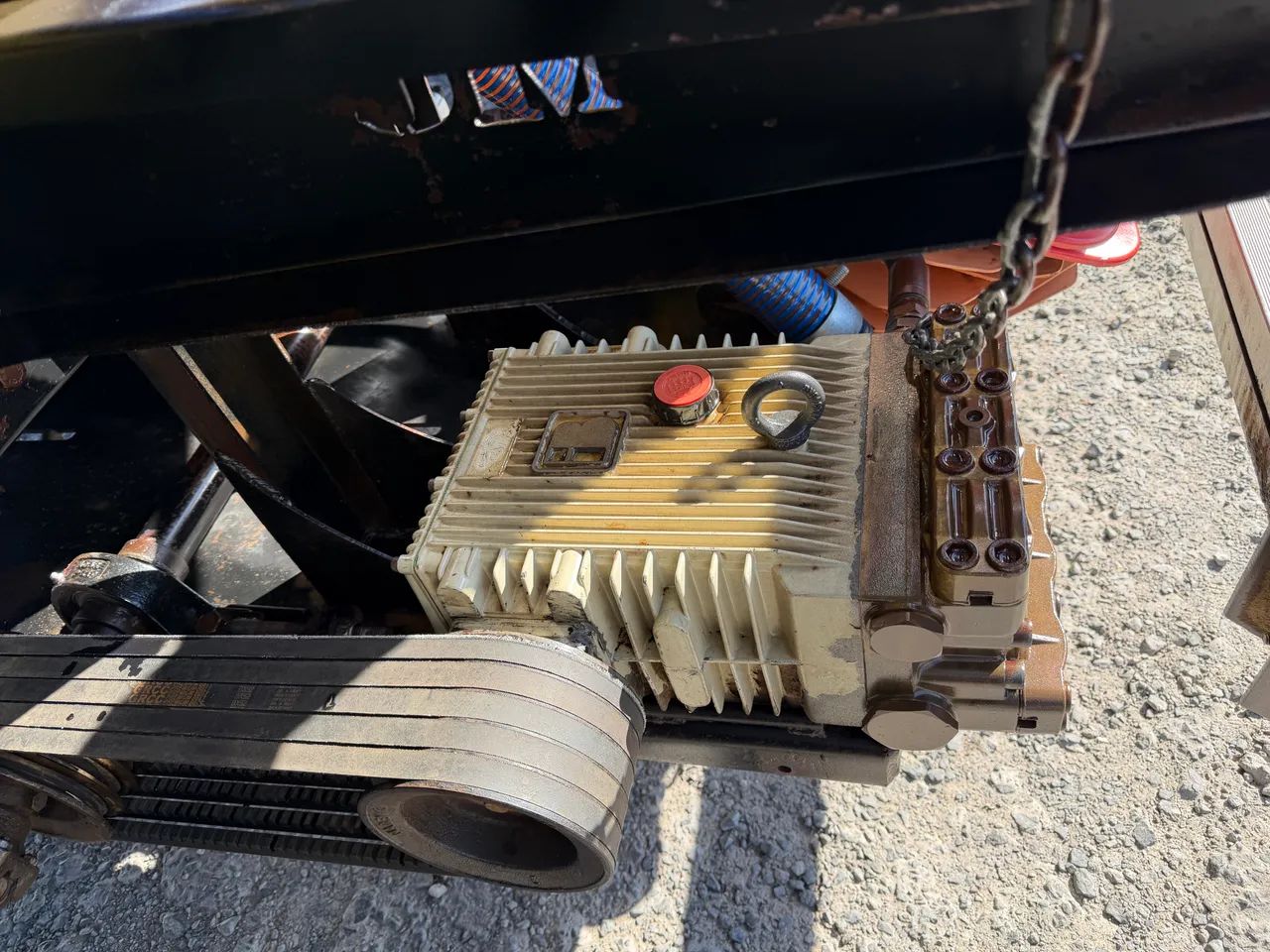 VW Constellation 17.230 2019/20 Hidrojato e Sucção - Foto 4