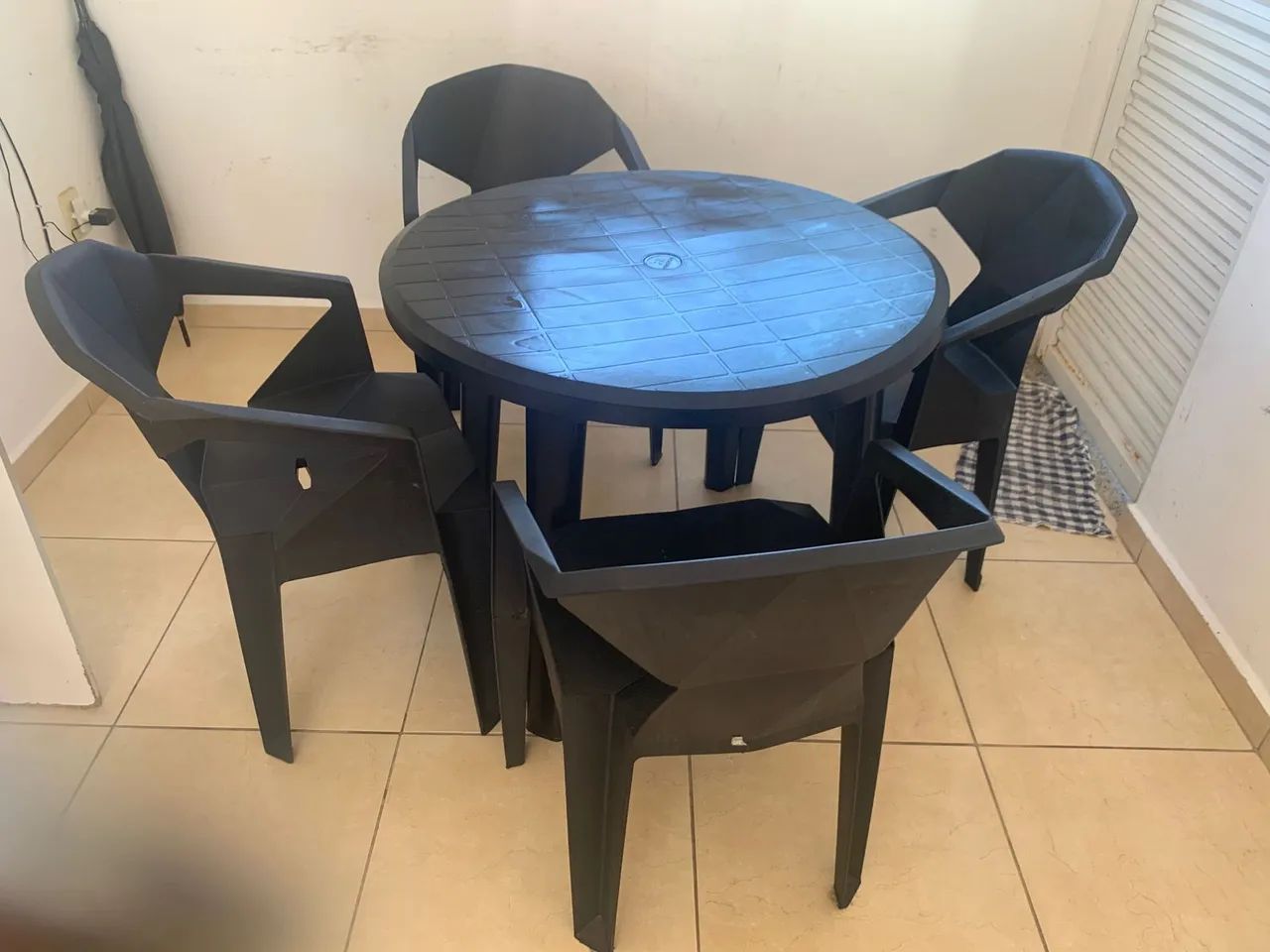 Vende-se Mesa redonda  - Foto 2