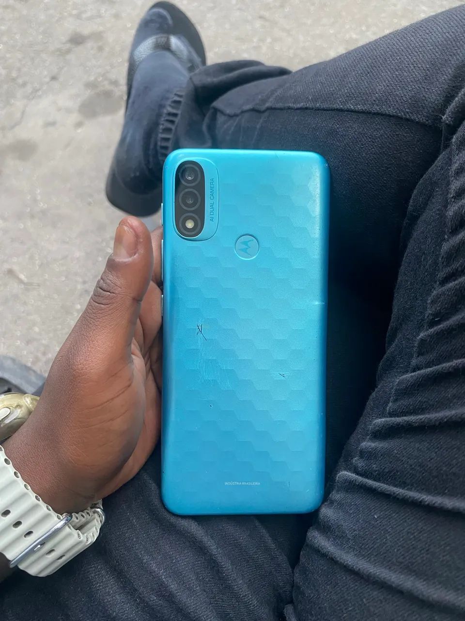 Vendo esses dois celulares 