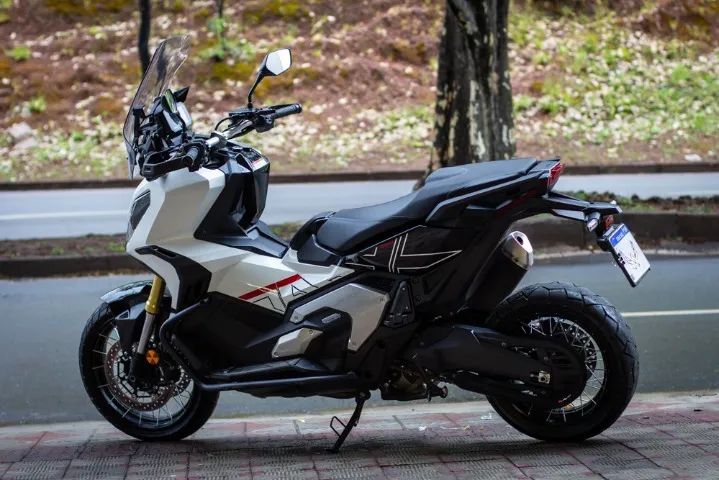 Honda X-ADV  - Foto 4