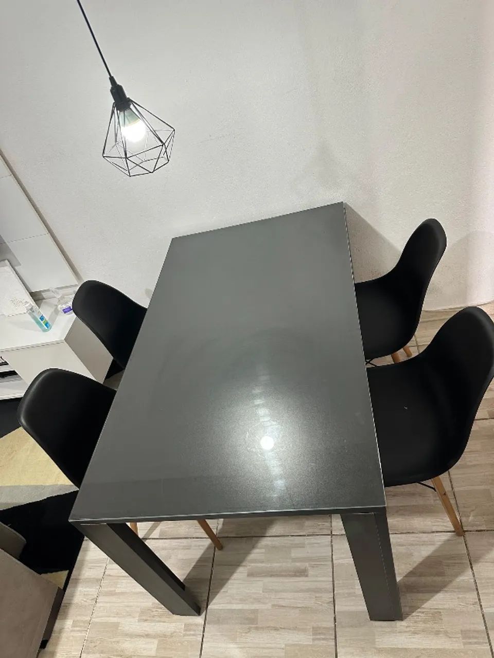 Mesa de jantar com 4 cadeiras  - Foto 2