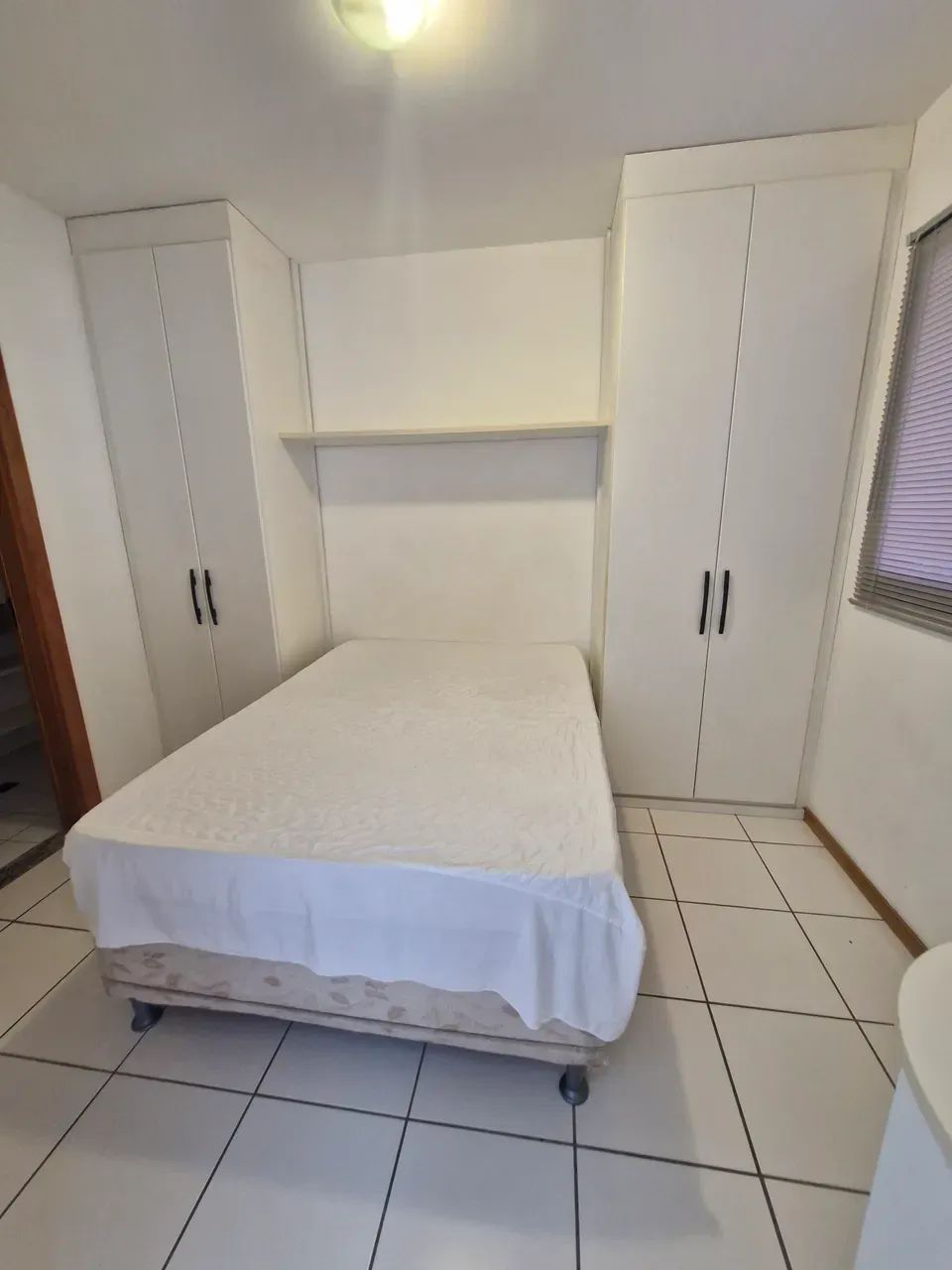 Excelente 1/4 e sala Mobiliado Cam.das Árvores! - Foto 8