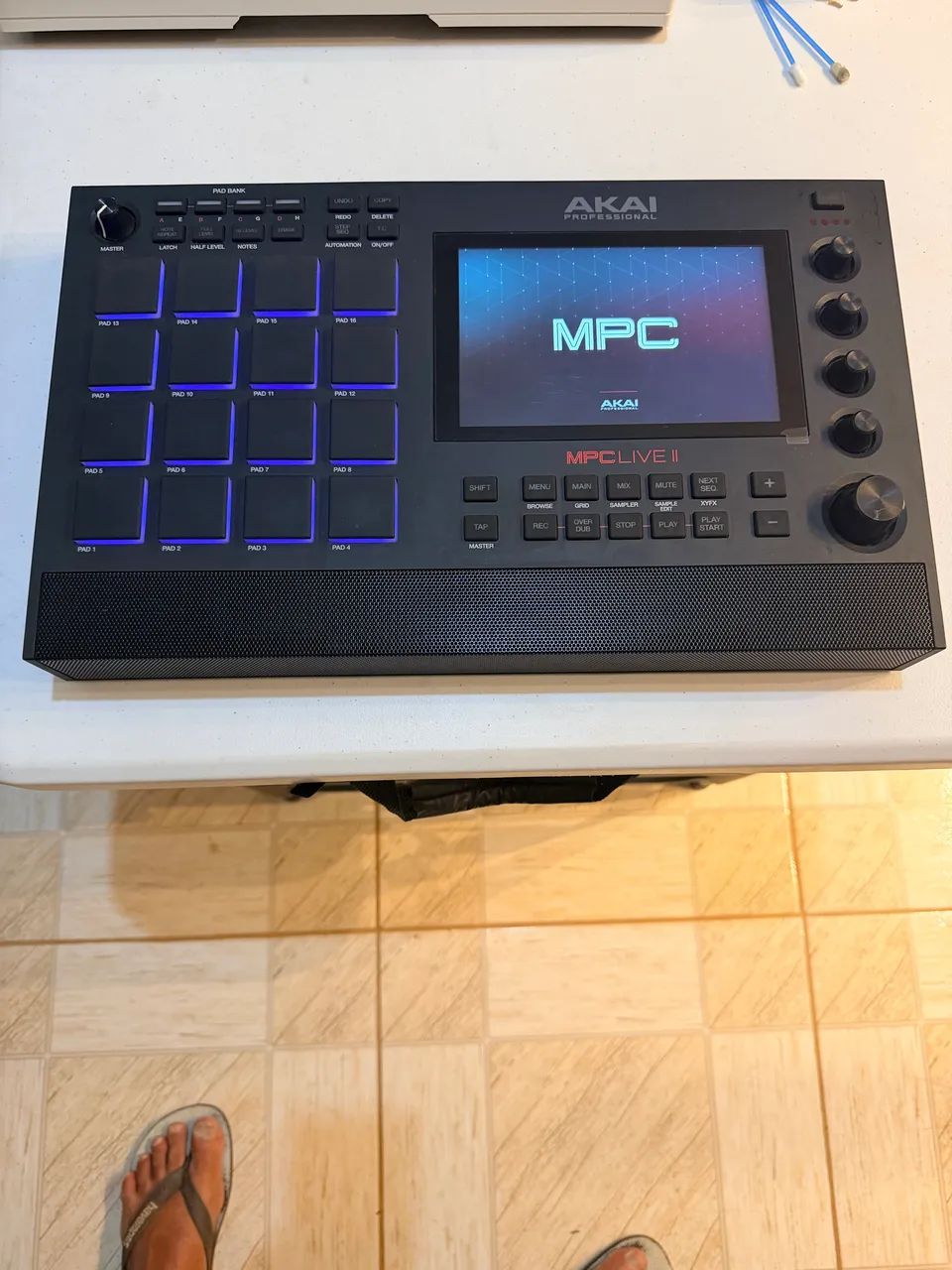 MPC LIVE 2 - Foto 3