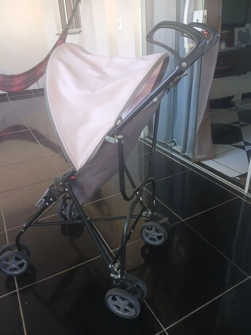 Carinho de bebê de passeio  - Foto 3