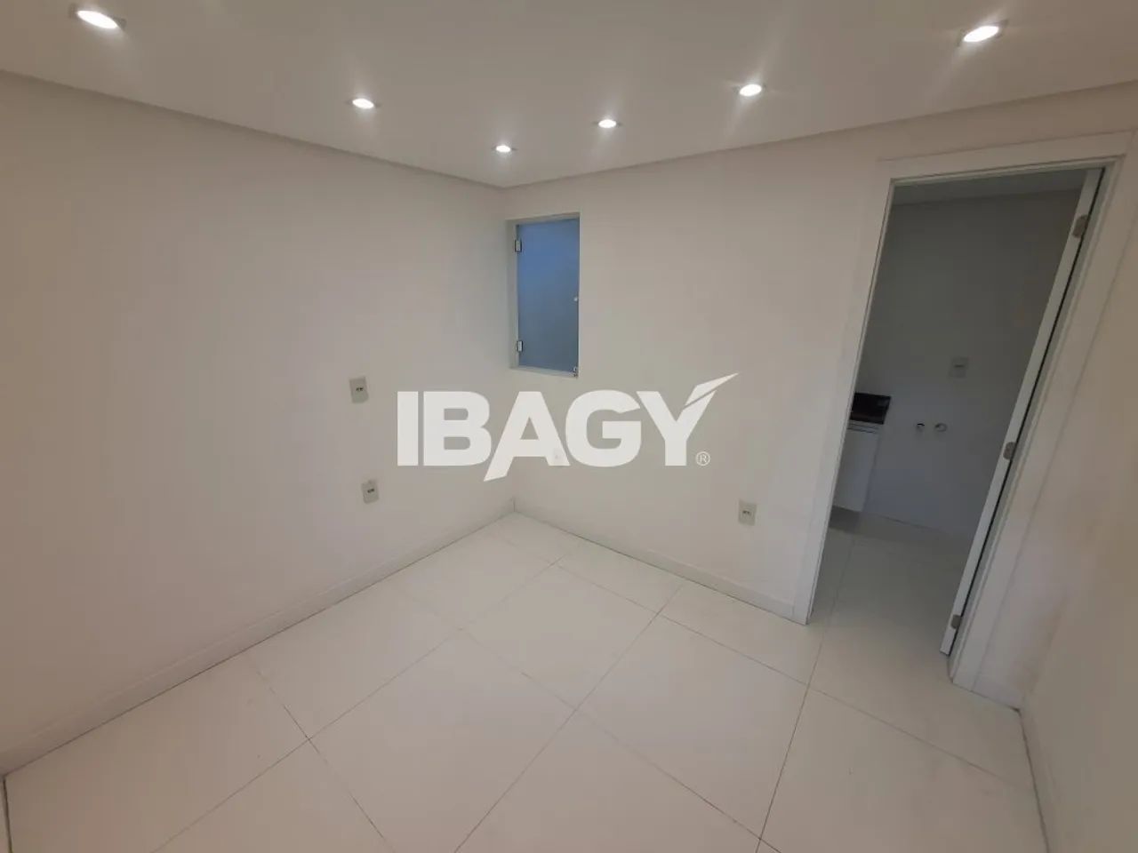 Excelente Apartamento 1 dormitório(s) em Capoeiras - Florianópolis - Foto 5