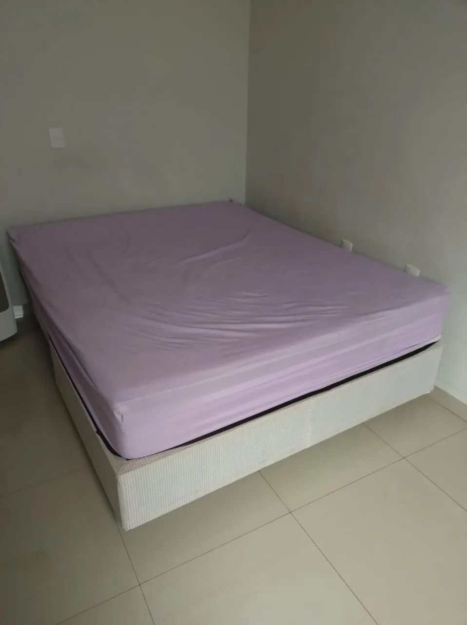 CAMA BOX QUEEN 5 meses de uso  - Foto 2