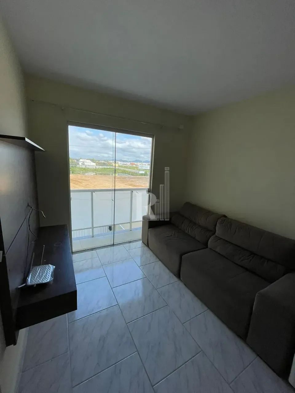 Apartamento semi mobiliado para locação com sacada e vaga de garagem, próximo a supermerca - Foto 5