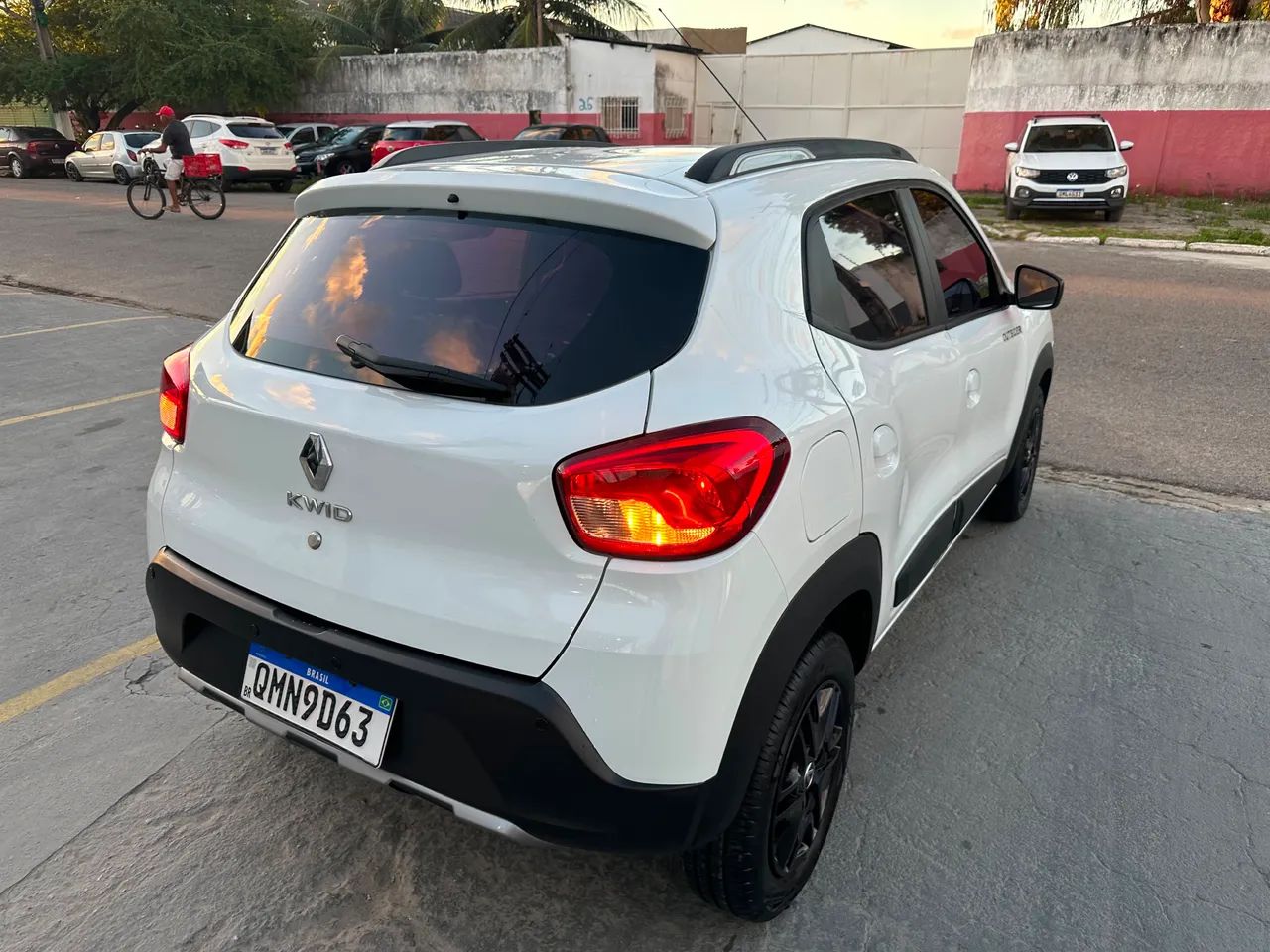 Renault Kwid Outsider 1.0 Flex 12V 5P Mec. 2021 - Foto 3