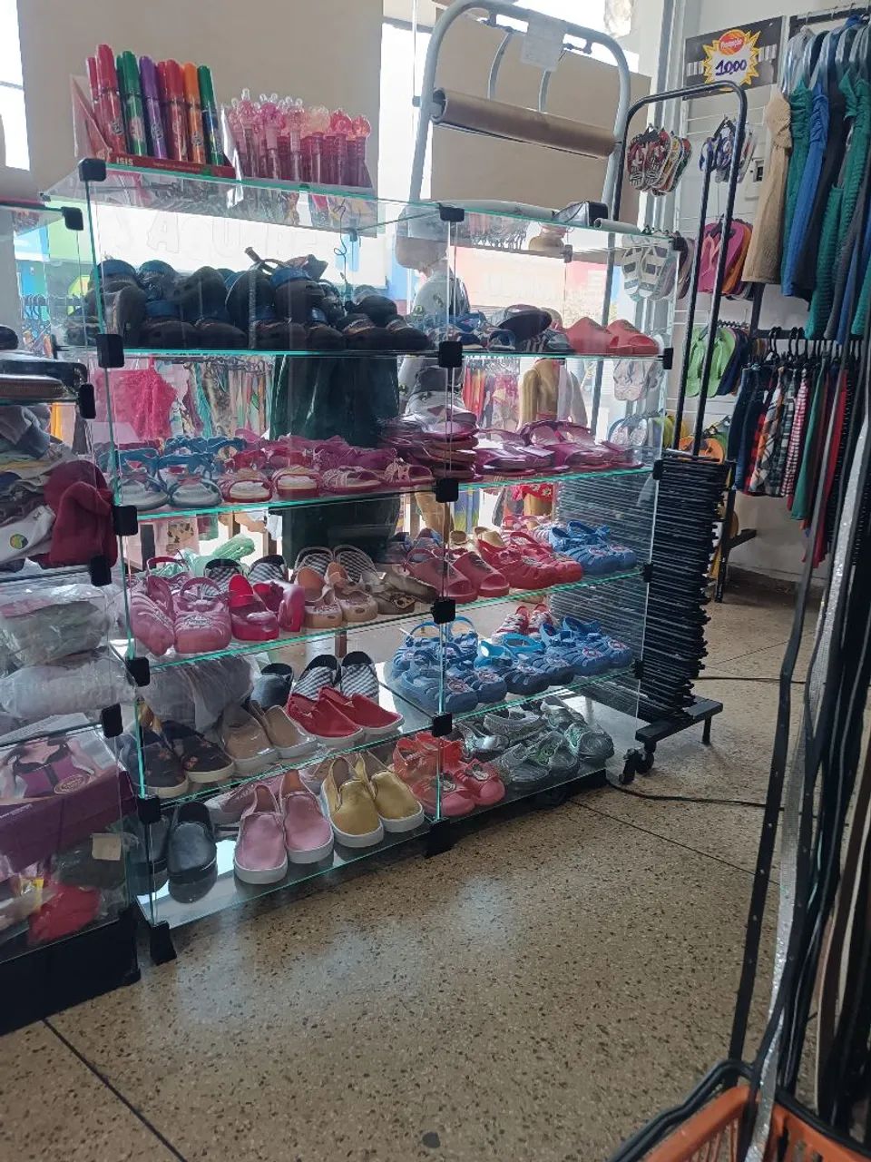 Vitrine 120 x 110 