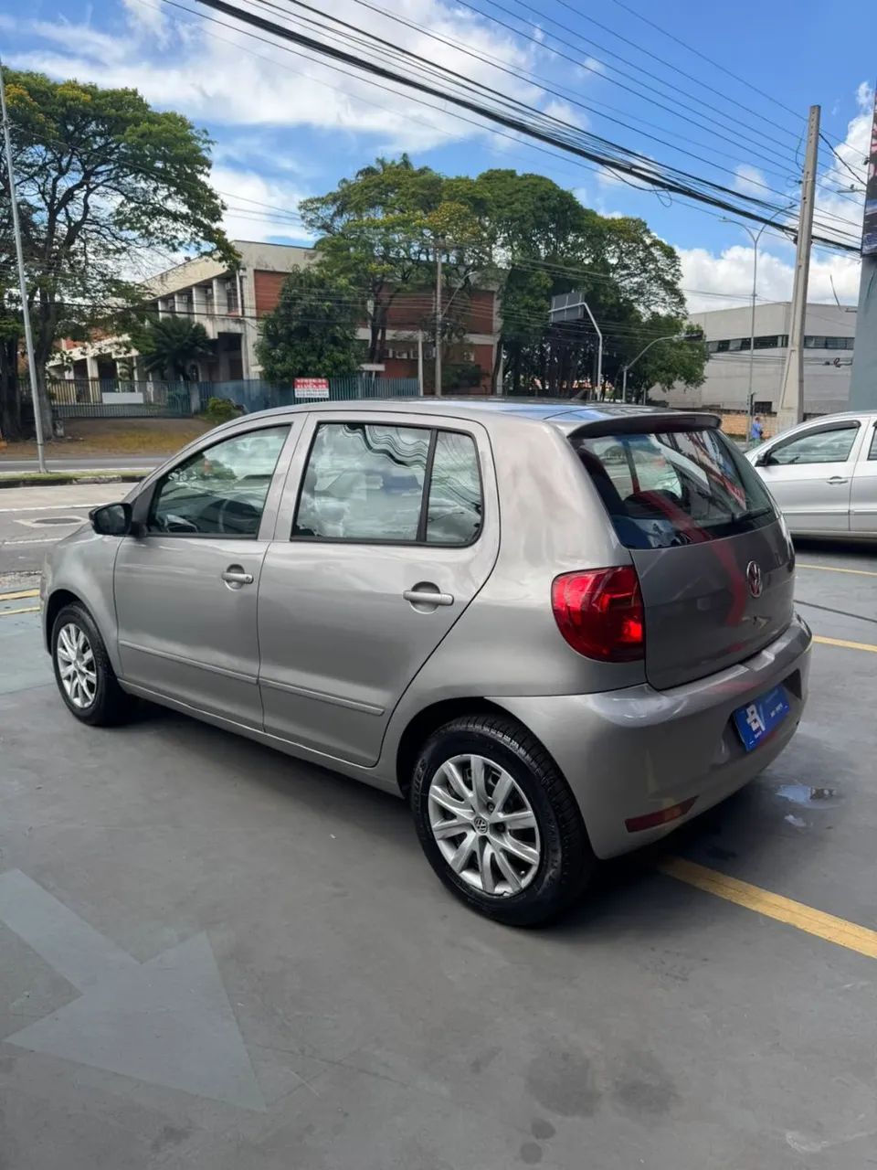 Volkswagen Fox 1.0 Mi Total Flex 8V 3p, foto 3 de 10