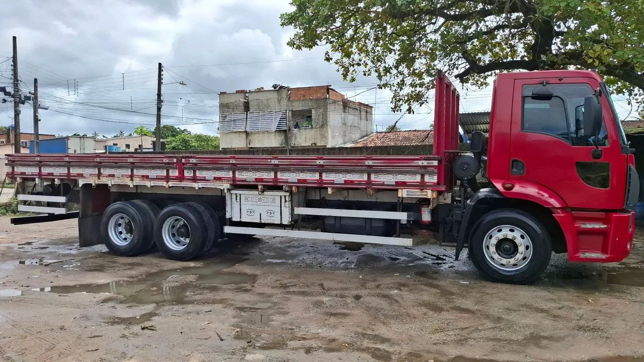 FORD CARGO 2428 ANO 2012 - Foto 3