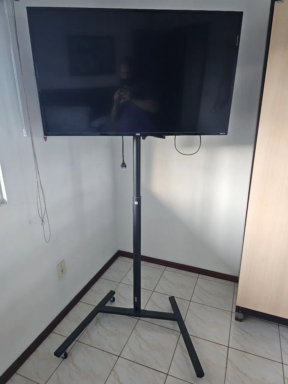 Suporte pedestal para TV - Foto 2