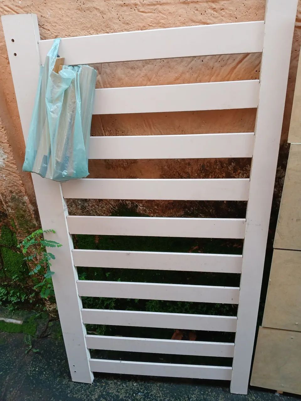 Berço cama bebê usado bom estado  - Foto 4