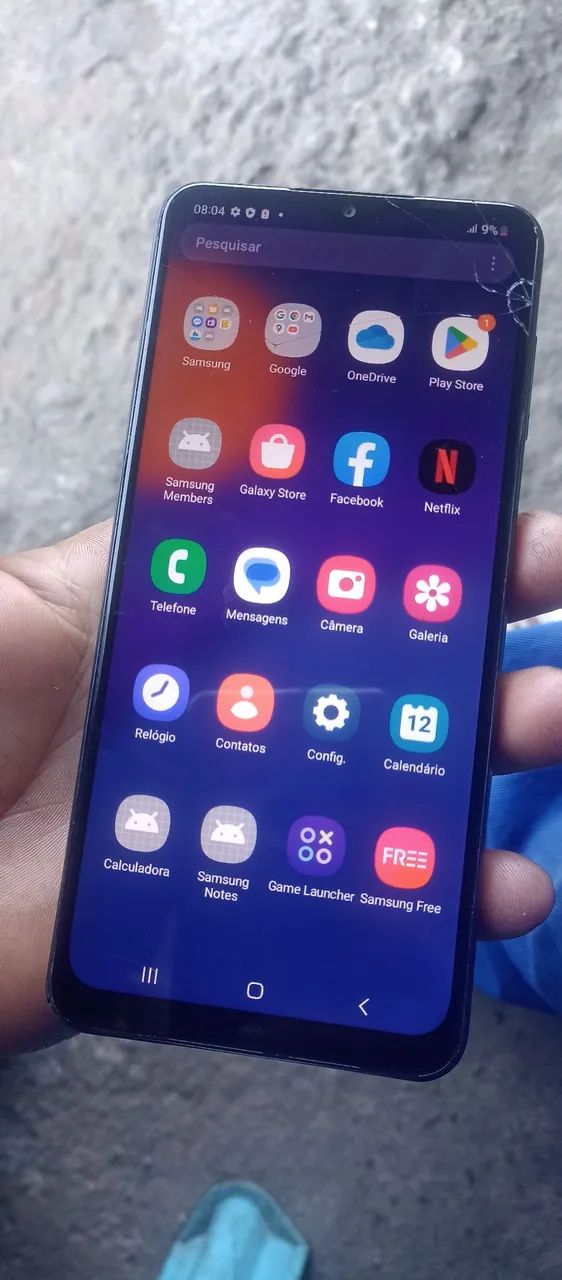 Celular M12 