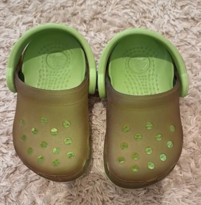Crocs Original Tamanho C4 - Verde - Foto 4