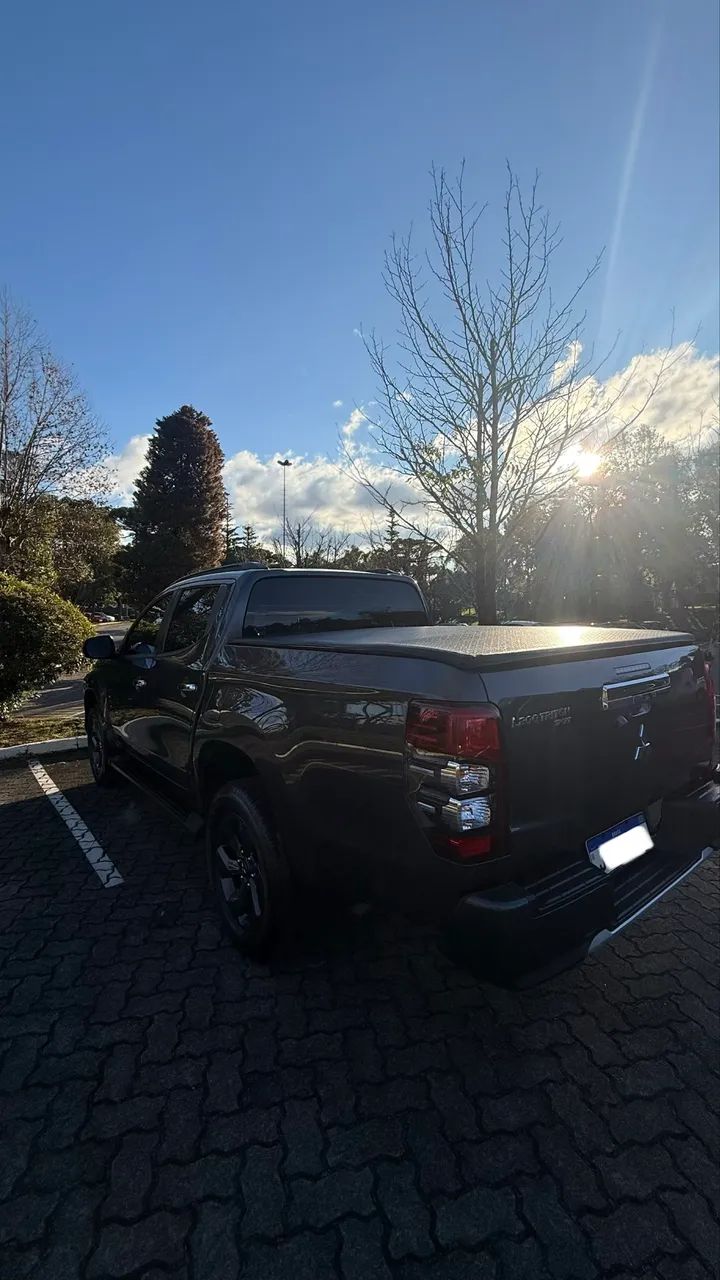 Mitsubishi L200 L200 Triton Sport HPE 2.4 CD Diesel Aut. 2025