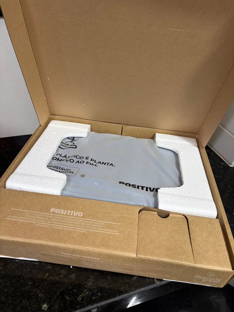 Notebook Positivo novo na caixa (nunca usado)