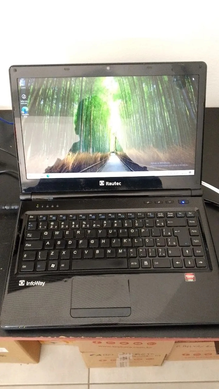 HP ProBook 445 G10 Ryzen 5 7530U 16GB 512GB SSD Empresarial FHD