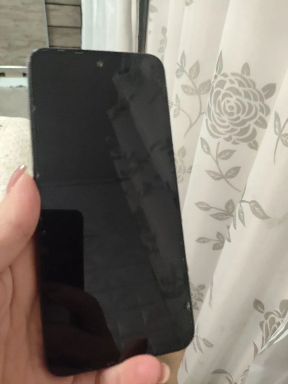 Celular infinix 256 GB em ótimo estado 