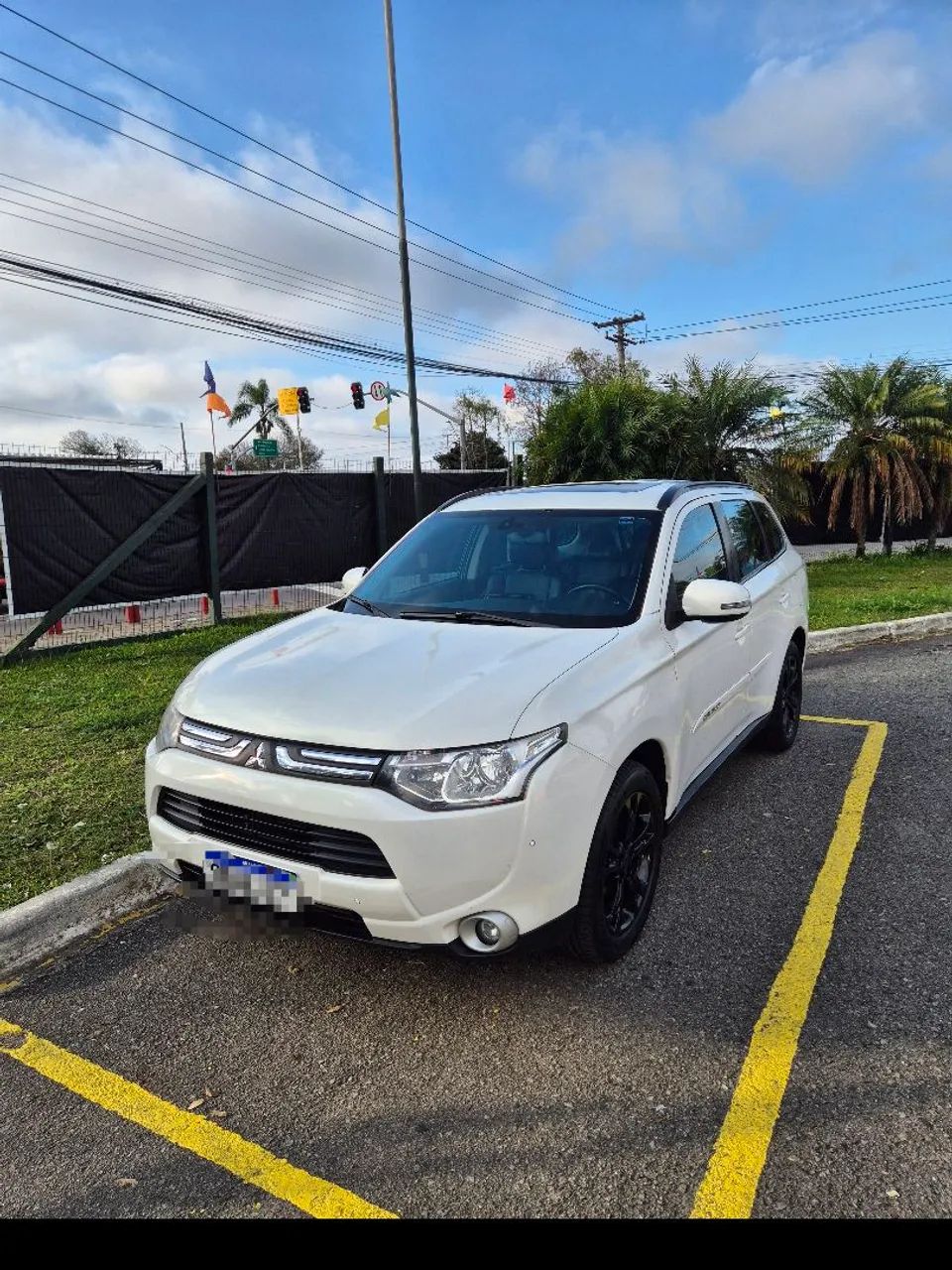 Mitsubishi Outlander 2015